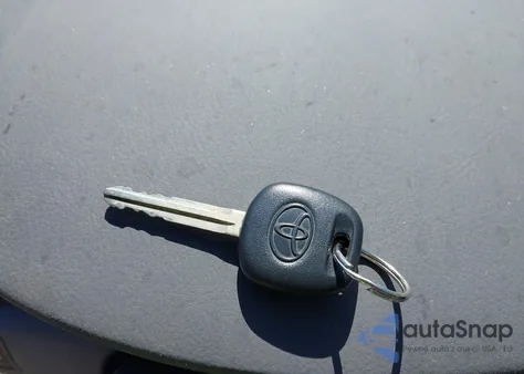 2005 Toyota Corolla Ce z USA, uszkodzony, nr VIN 1NXBR32E05Z364665